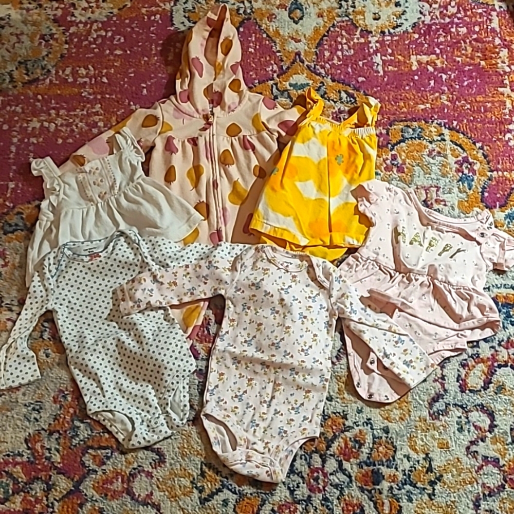 9 months baby girl clothes - bundle
